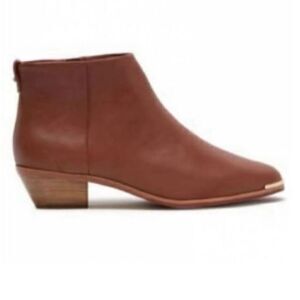 Ted Baker Women’s Size 7.5 Dakota Ankle Boot Brown with Gold Accents Zip Up NWOT